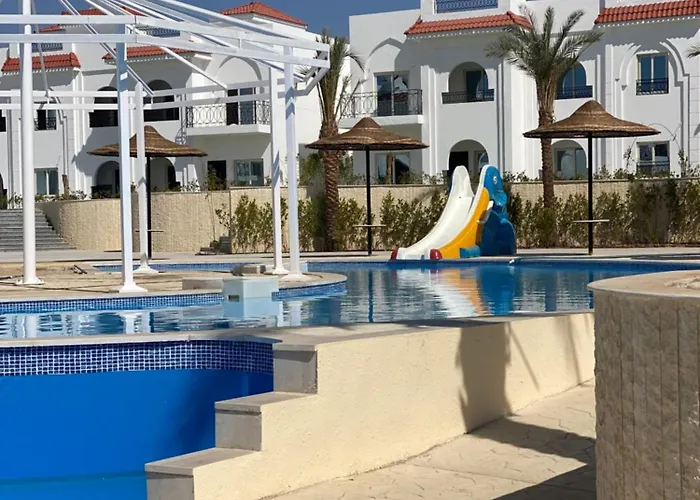 3 Bhk Fully Furnished Luxury Flat *