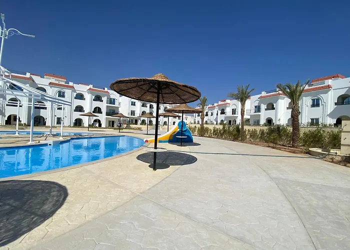 Appartamento 3 Bhk Fully Furnished Luxury Flat *